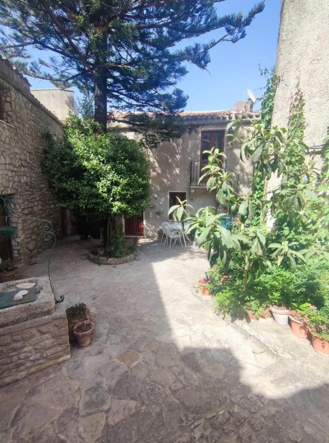 Cortile Via Sales 11 Daire Erice Dış mekan fotoğraf